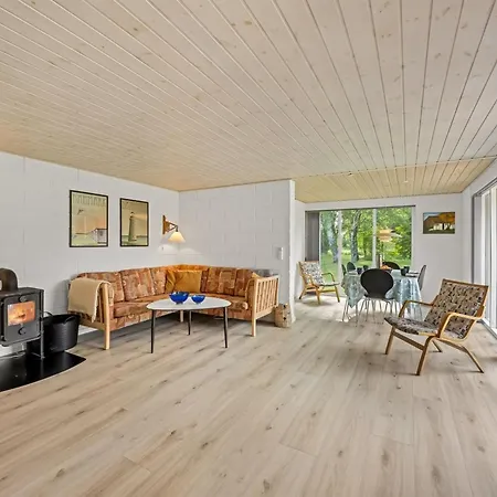 Dom wakacyjny Annetta - 800m From The Sea By Interhome *